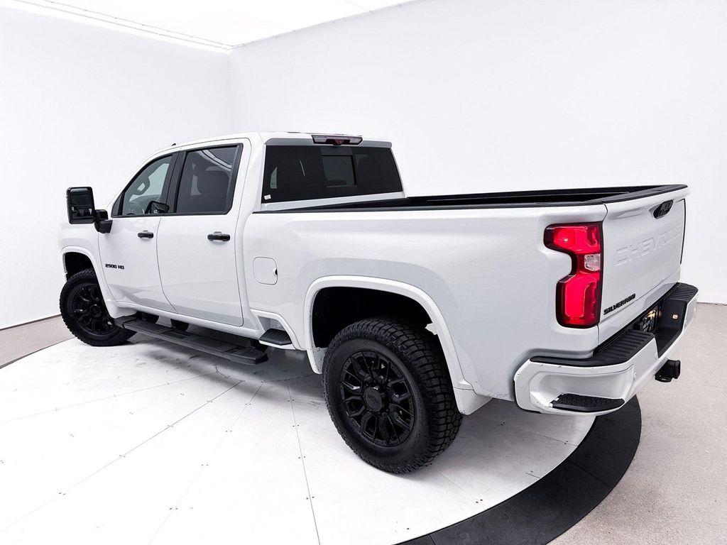 used 2022 Chevrolet Silverado 2500 car, priced at $61,992