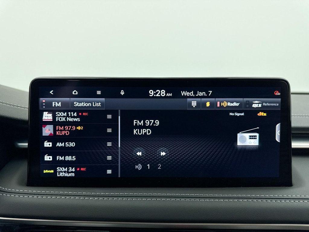 used 2025 Genesis G70 car, priced at $43,500