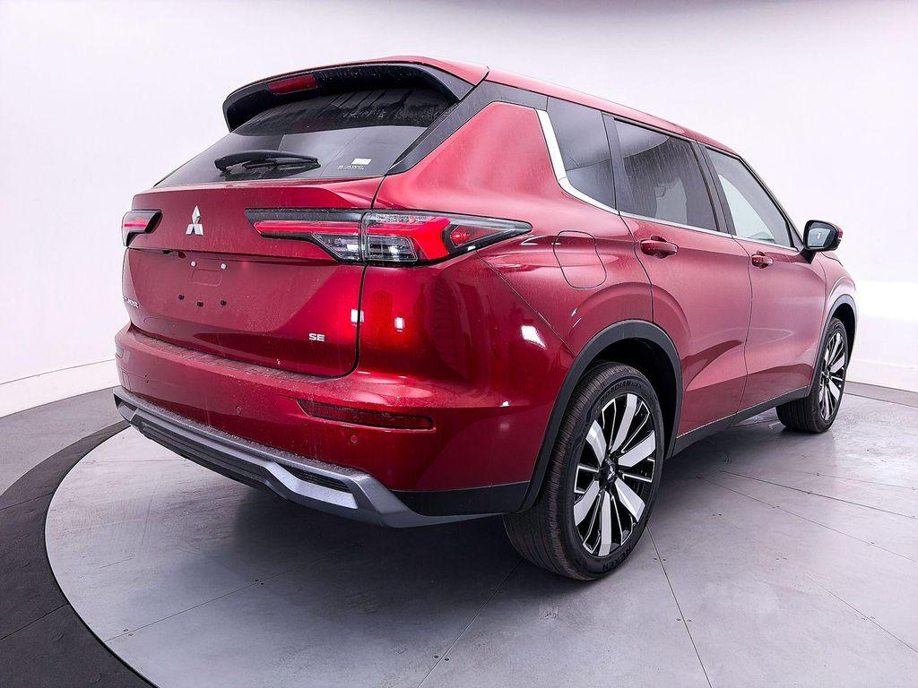 new 2026 Mitsubishi Outlander car, priced at $37,490