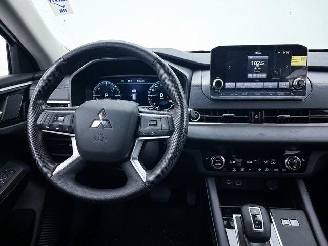 new 2025 Mitsubishi Outlander PHEV car, priced at $38,185