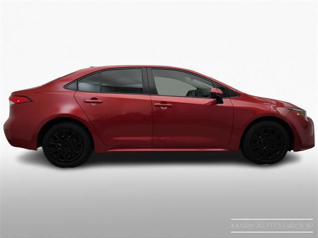 2020 Barcelona Red Metallic Toyota Corolla