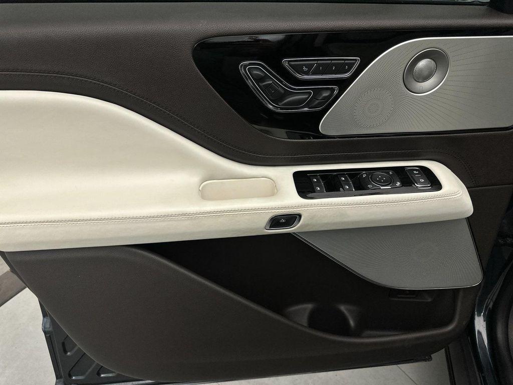 used 2021 Lincoln Aviator car, priced at $26,998