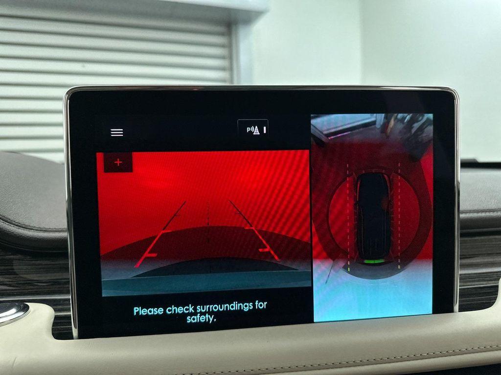 used 2021 Lincoln Aviator car, priced at $26,998