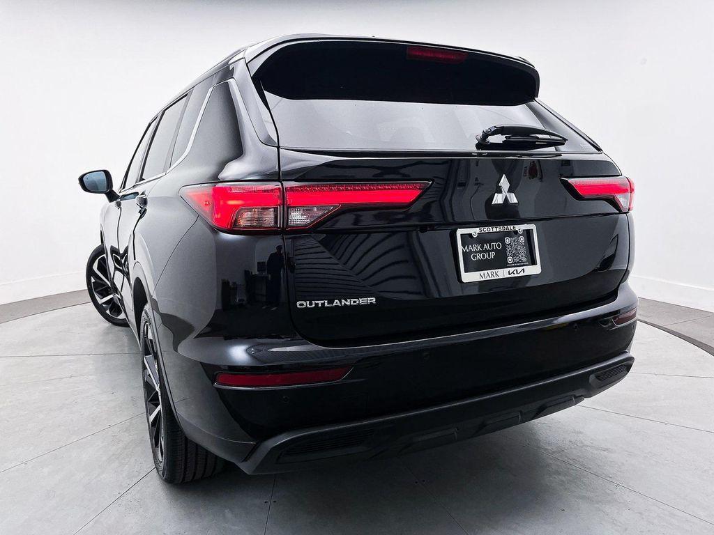 used 2022 Mitsubishi Outlander car, priced at $14,998