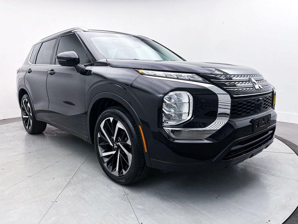 used 2022 Mitsubishi Outlander car, priced at $14,998