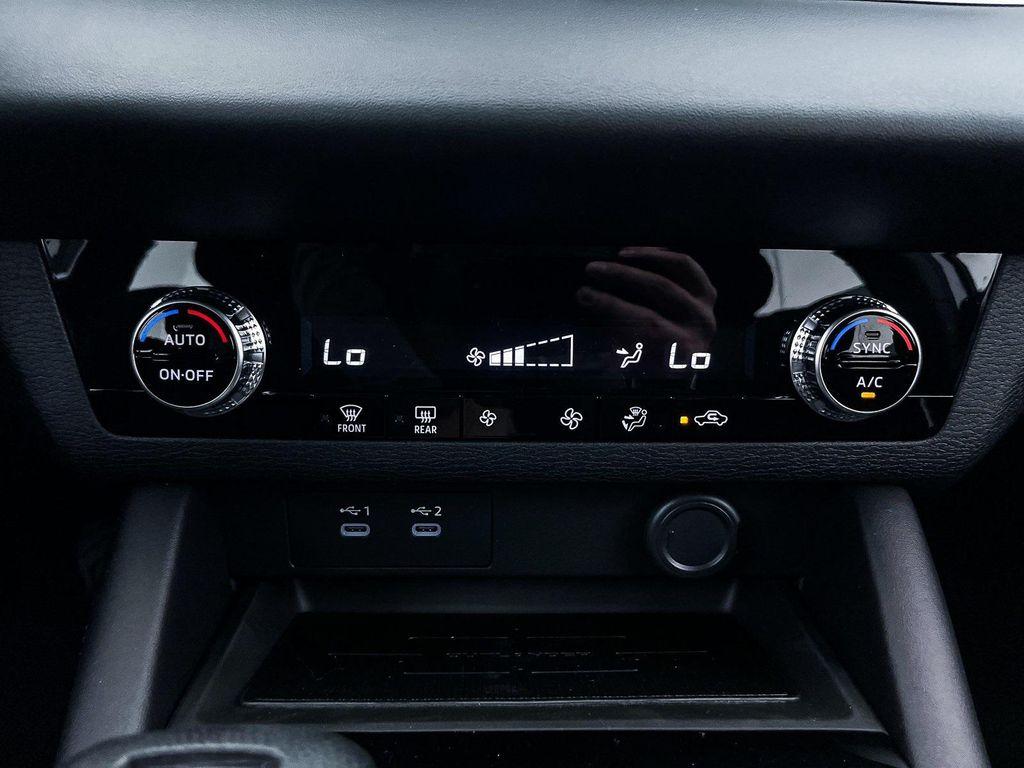 new 2025 Mitsubishi Outlander car, priced at $27,840