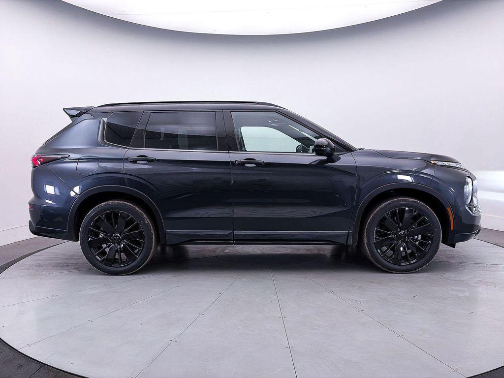 new 2026 Mitsubishi Outlander car, priced at $46,838