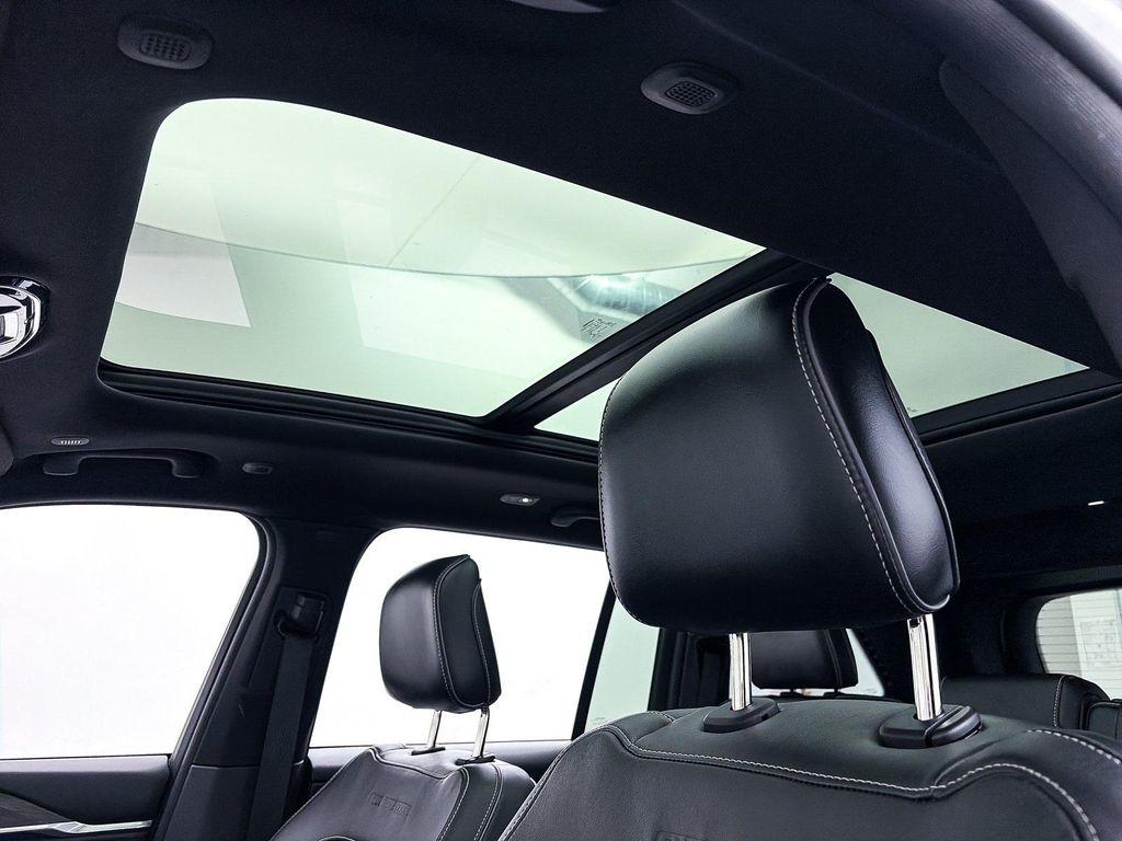 used 2023 Jeep Grand Cherokee car, priced at $31,993