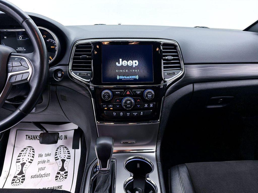 used 2021 Jeep Grand Cherokee car, priced at $20,990