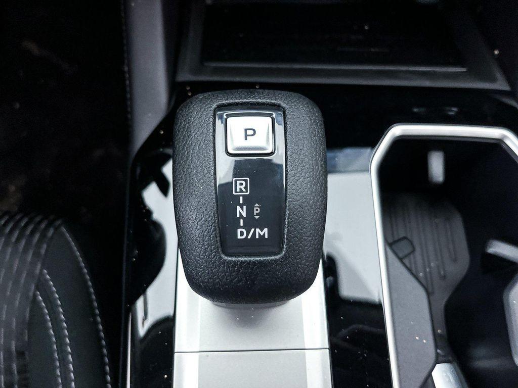 new 2025 Mitsubishi Outlander car, priced at $28,376