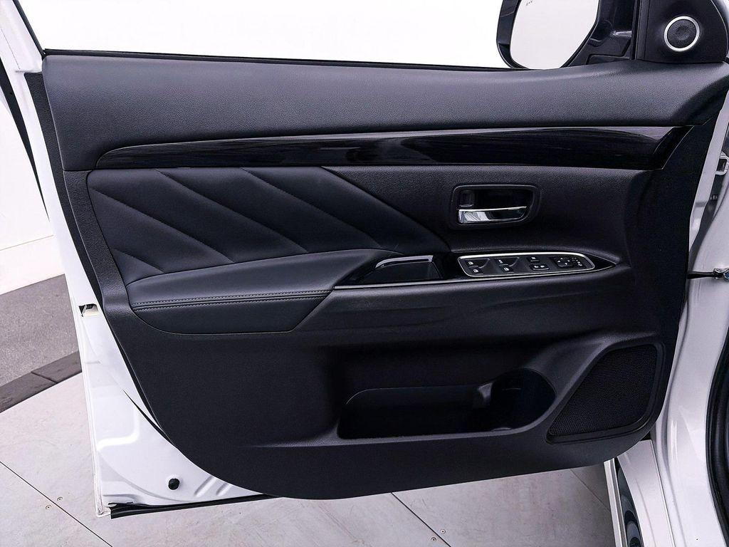 used 2018 Mitsubishi Outlander PHEV car, priced at $13,994