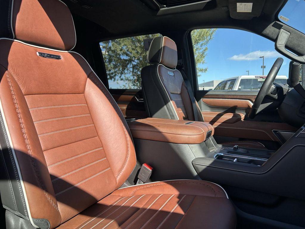 used 2025 GMC Sierra 2500 car, priced at $84,593