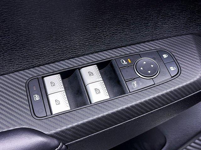 new 2025 Mitsubishi Outlander car, priced at $27,840