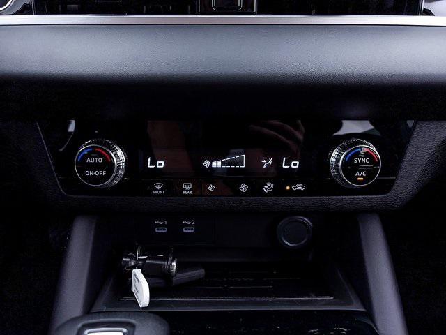 new 2025 Mitsubishi Outlander car, priced at $27,840