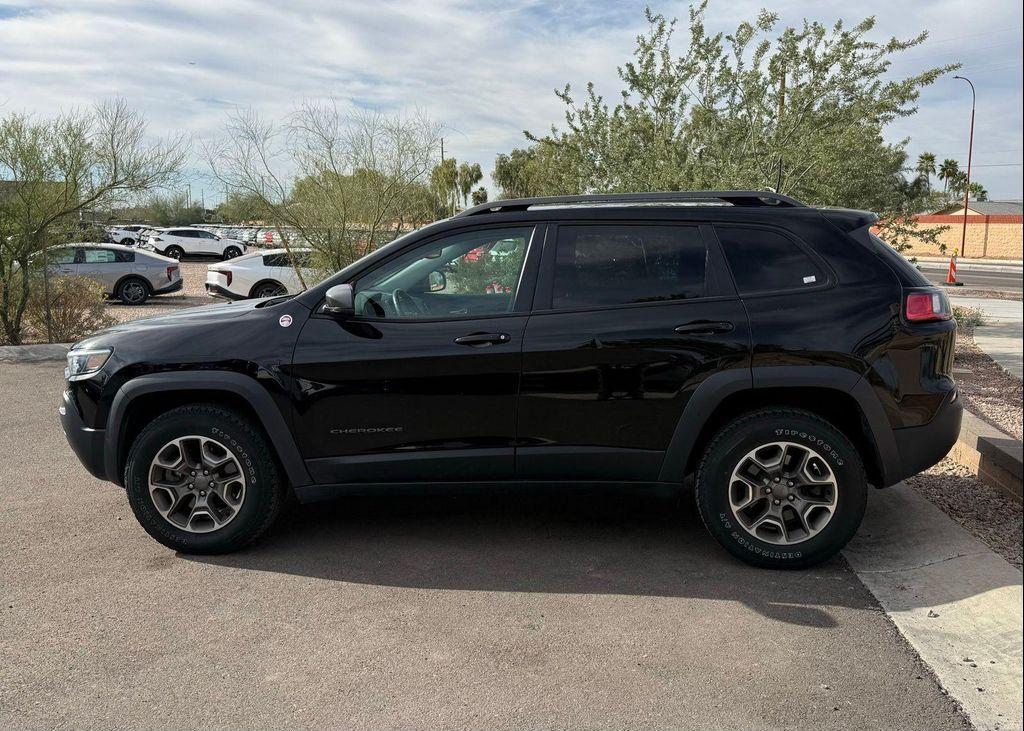used 2020 Jeep Cherokee car, priced at $18,981