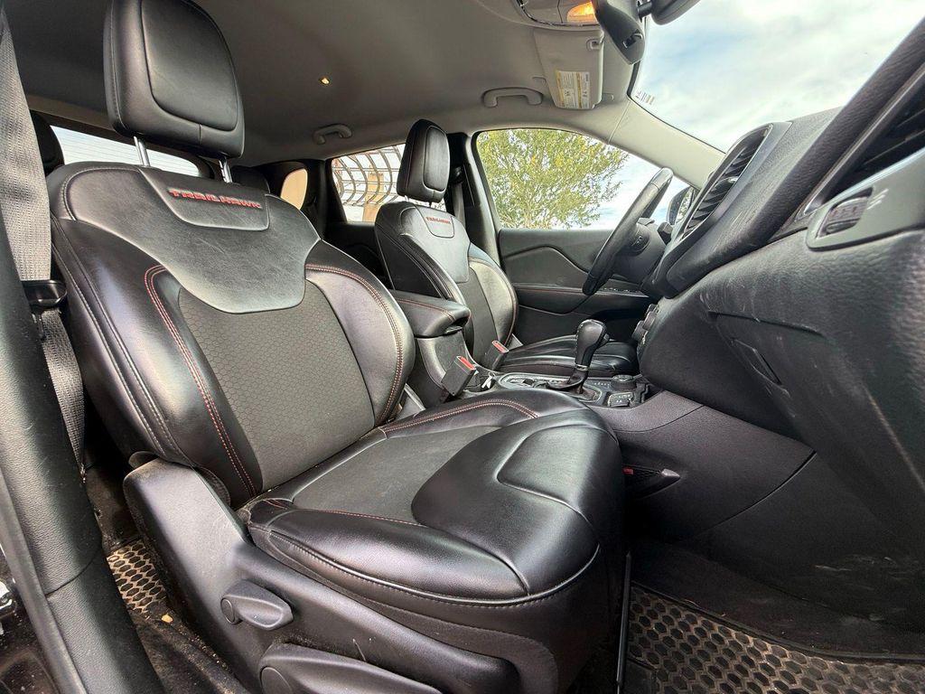 used 2020 Jeep Cherokee car, priced at $18,981