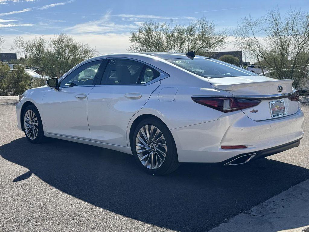 used 2023 Lexus ES 350 car, priced at $43,980
