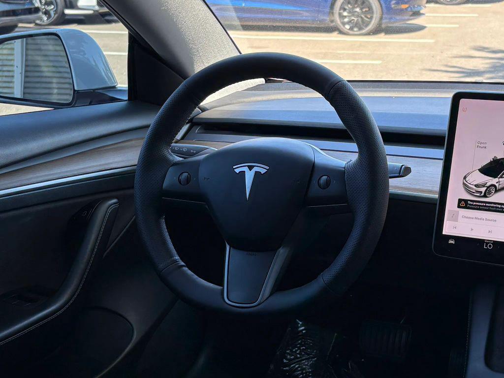 used 2021 Tesla Model 3 car, priced at $18,999