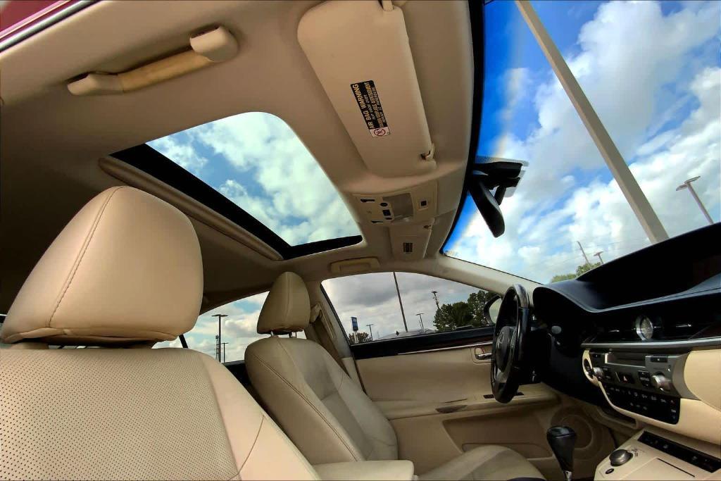 used 2013 Lexus ES 350 car, priced at $14,072