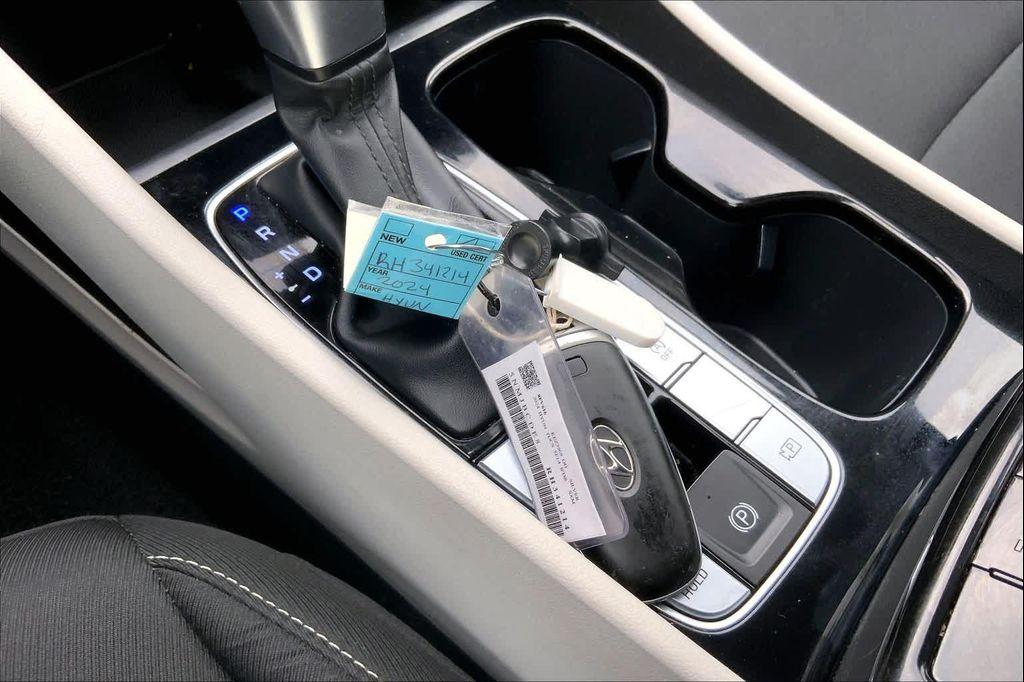 used 2024 Hyundai Tucson car, priced at $19,598