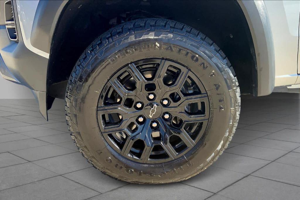 used 2023 Chevrolet Colorado car, priced at $29,614