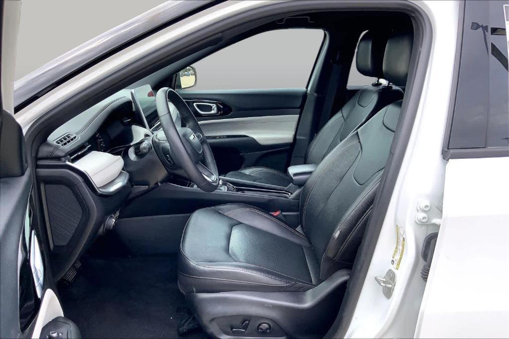 used 2023 Jeep Compass car, priced at $22,224