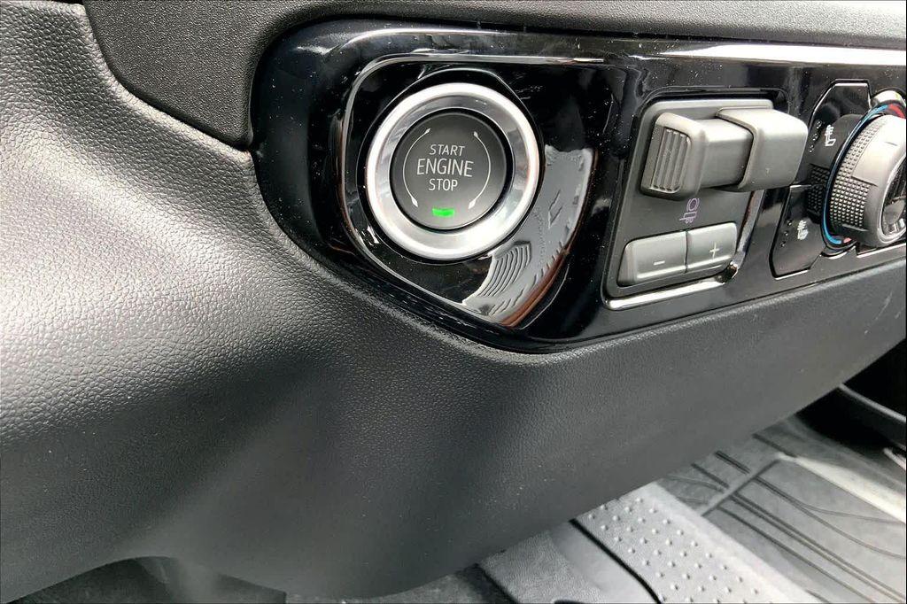 new 2026 Chevrolet Silverado 1500 car, priced at $45,032