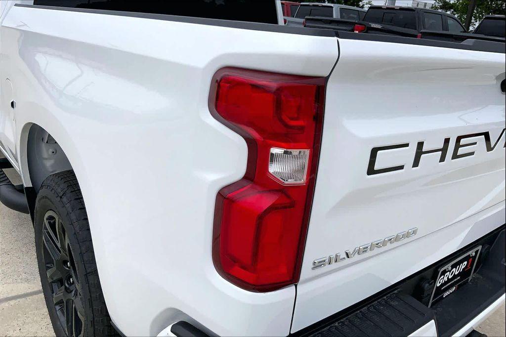 new 2026 Chevrolet Silverado 1500 car, priced at $45,032