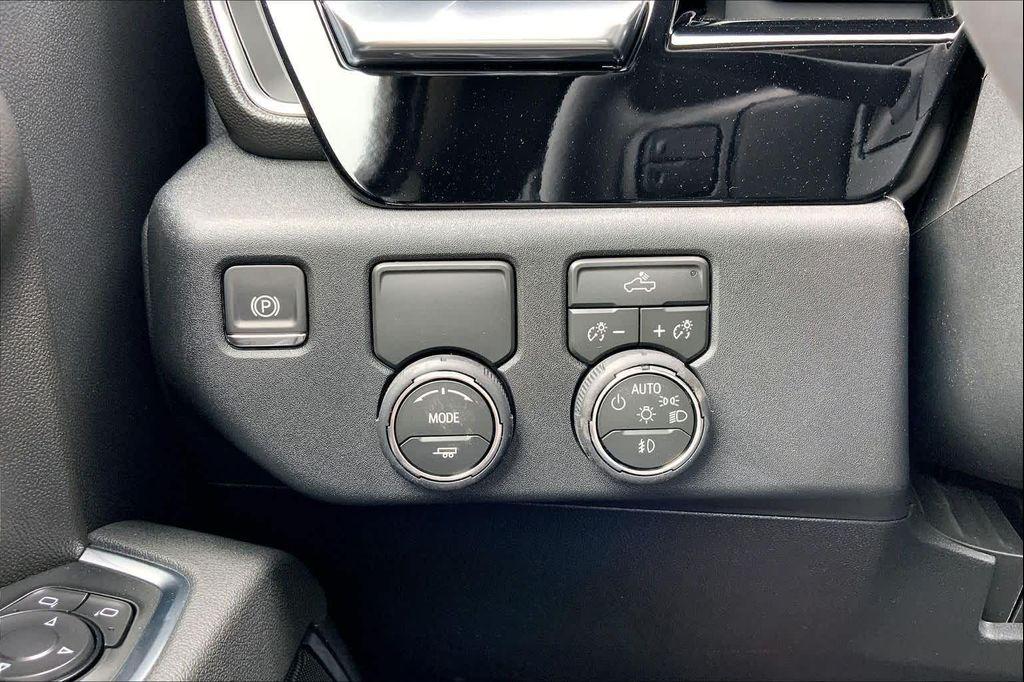 new 2026 Chevrolet Silverado 1500 car, priced at $45,032