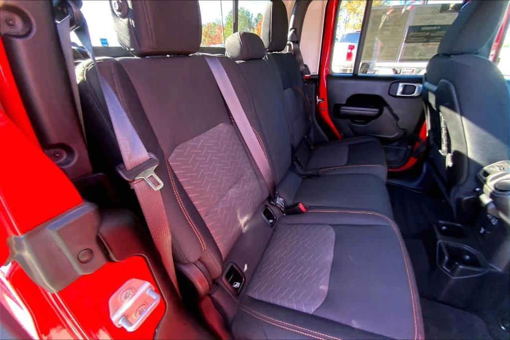 used 2021 Jeep Gladiator car, priced at $34,009