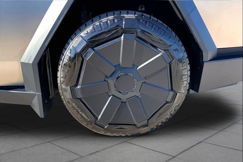 used 2024 Tesla Cybertruck car, priced at $75,441