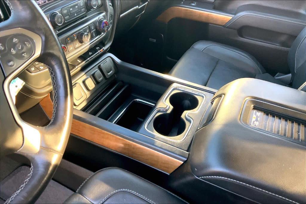 used 2018 Chevrolet Silverado 1500 car, priced at $27,656