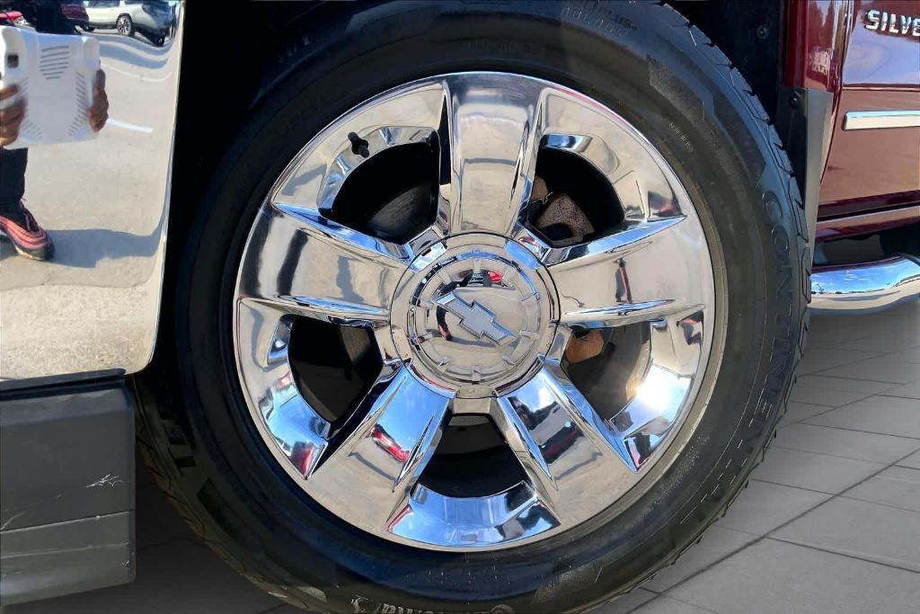 used 2018 Chevrolet Silverado 1500 car, priced at $27,656