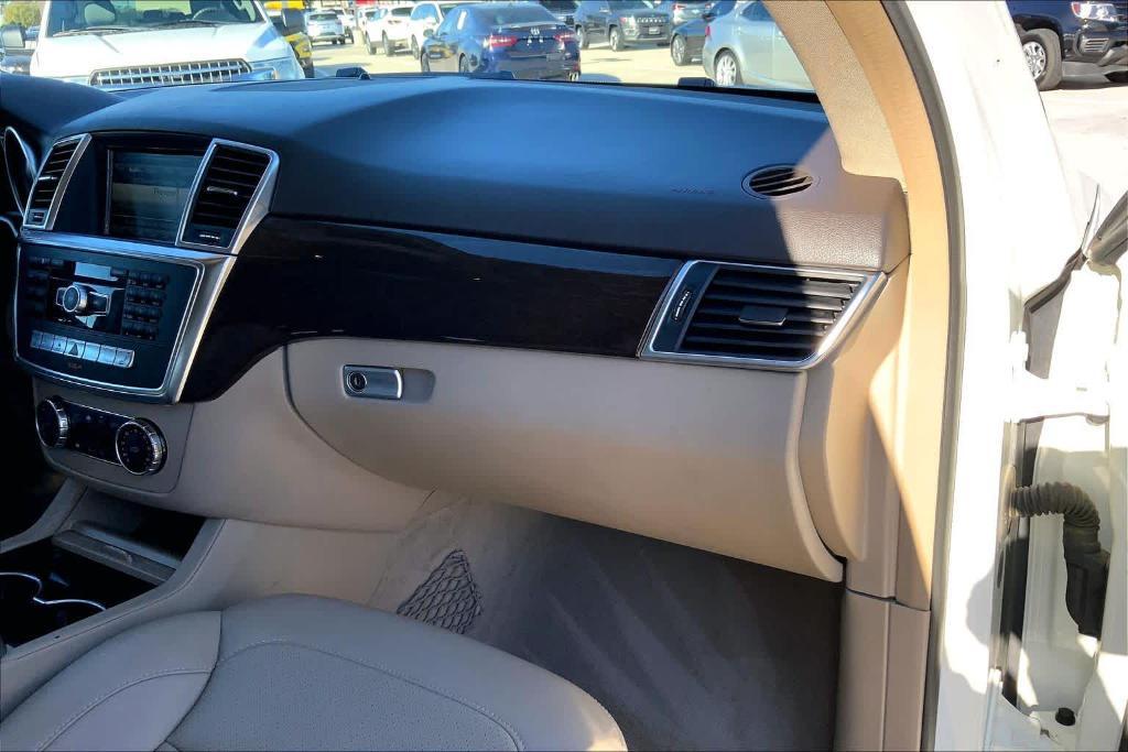 used 2013 Mercedes-Benz M-Class car, priced at $10,718