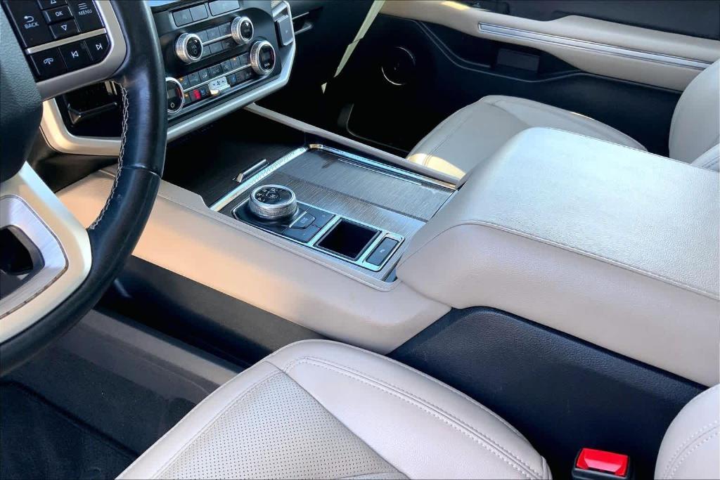 used 2024 Ford Expedition Max car, priced at $39,898