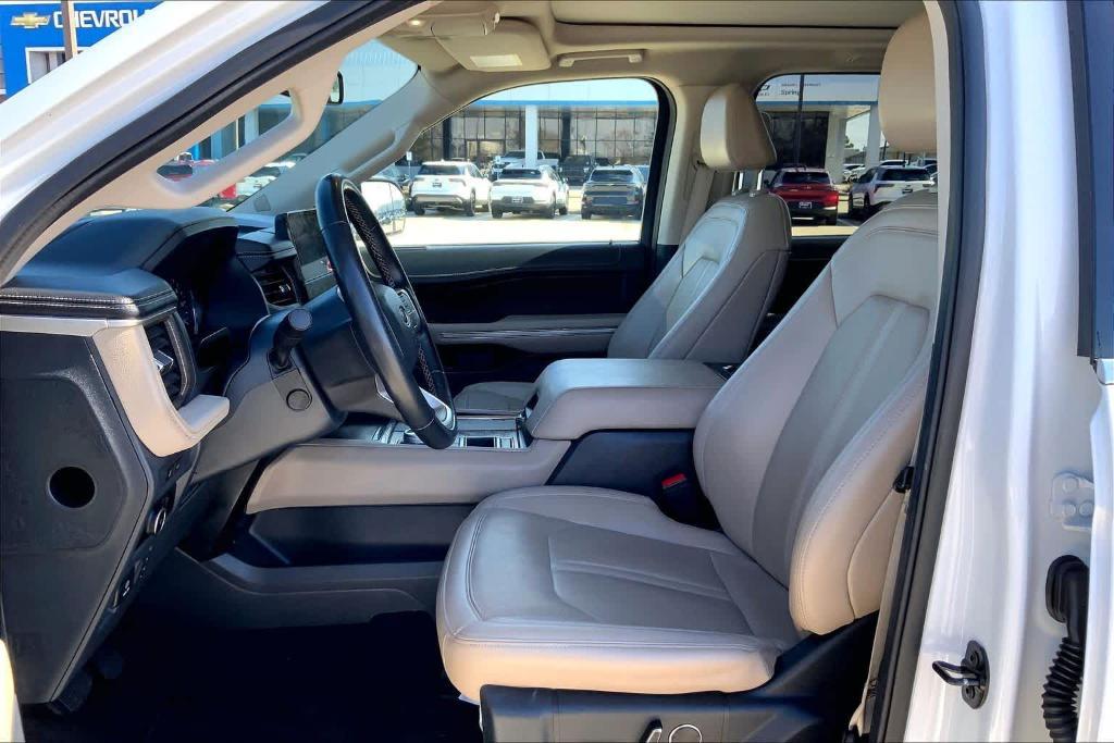 used 2024 Ford Expedition Max car, priced at $39,898