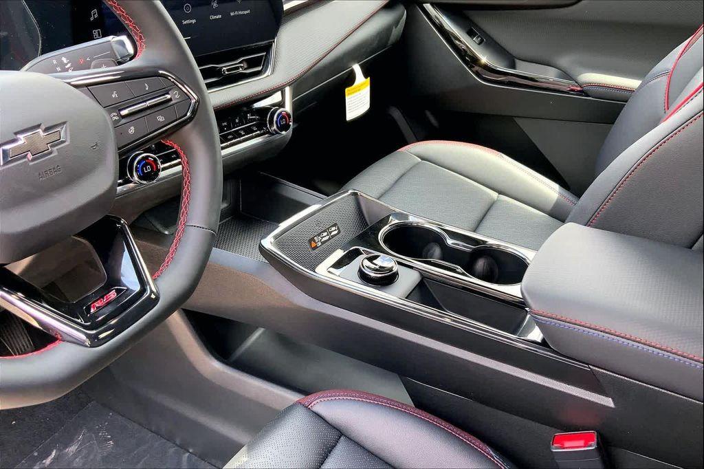 new 2026 Chevrolet Equinox car, priced at $38,660