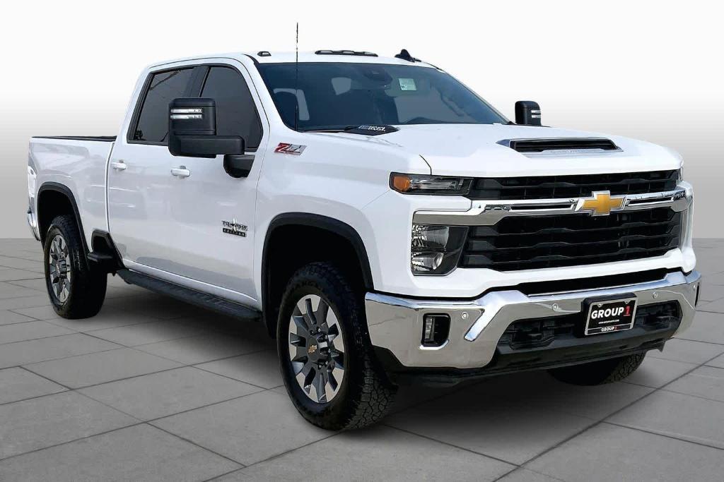 used 2025 Chevrolet Silverado 2500 car, priced at $57,984