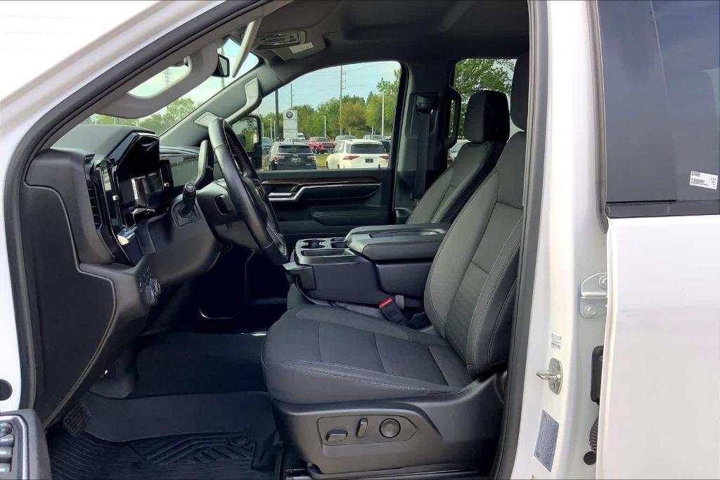 used 2025 Chevrolet Silverado 2500 car, priced at $57,984