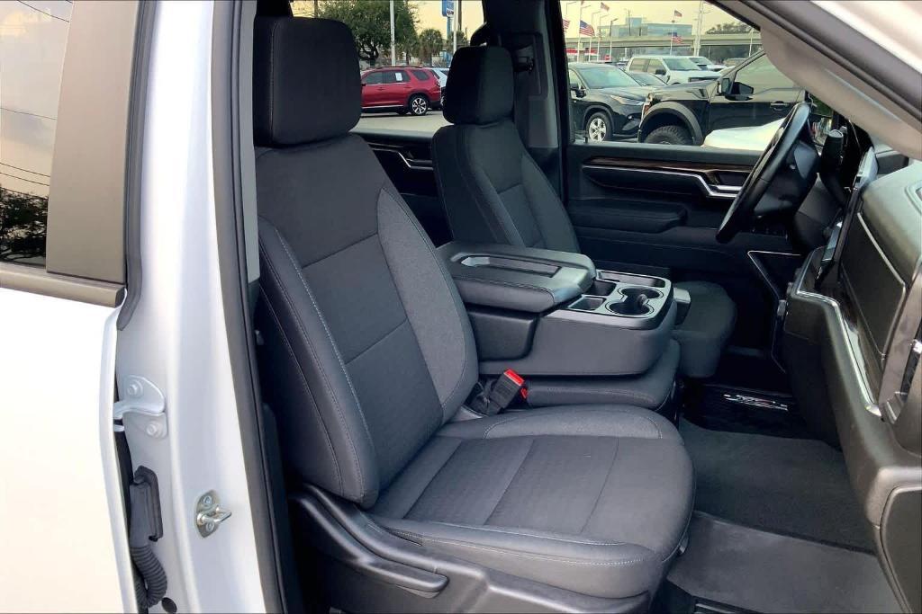 used 2025 Chevrolet Silverado 2500 car, priced at $57,984