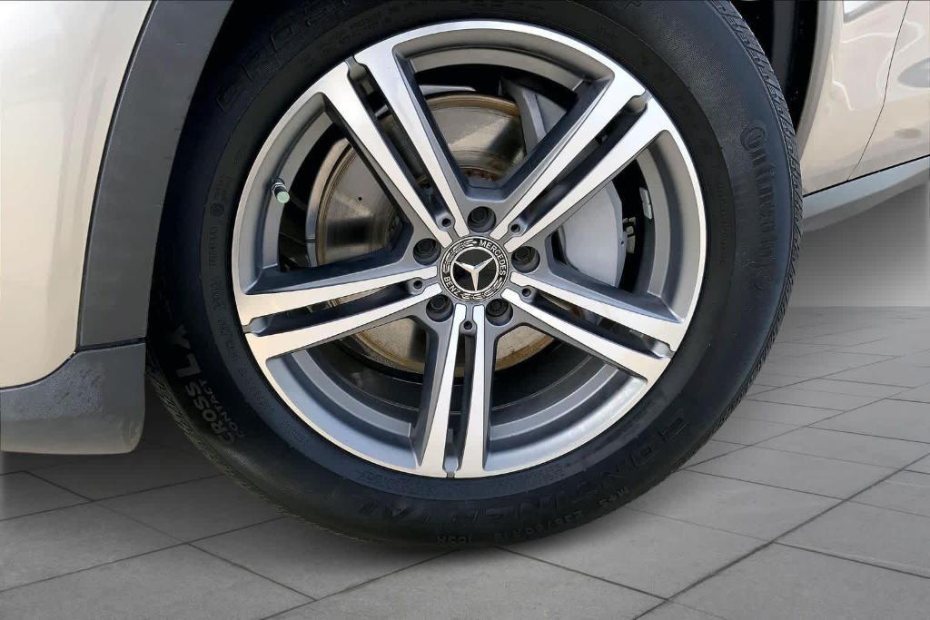 used 2020 Mercedes-Benz GLC 300 car, priced at $19,678