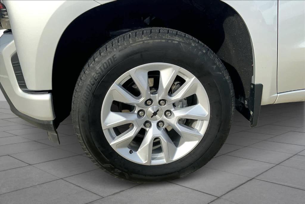 used 2022 Chevrolet Silverado 1500 Limited car, priced at $28,135