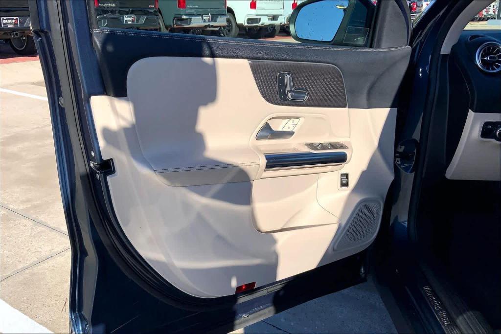 used 2021 Mercedes-Benz GLA 250 car, priced at $25,222