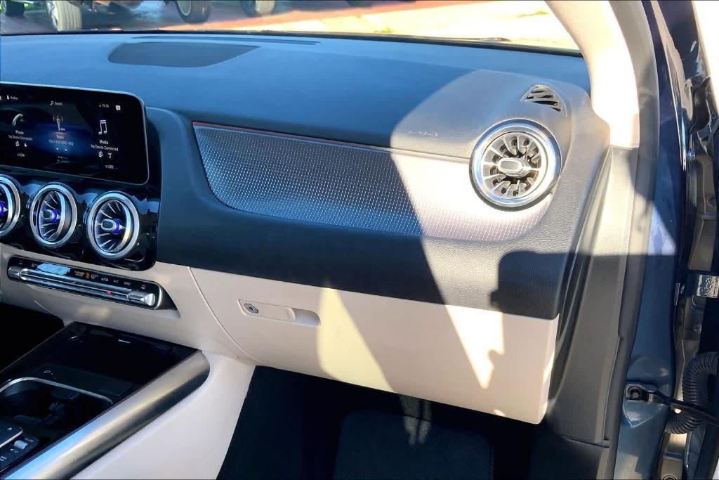 used 2021 Mercedes-Benz GLA 250 car, priced at $25,222