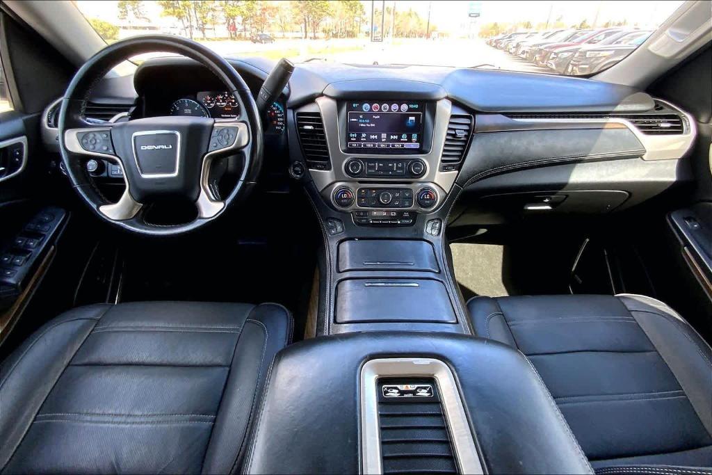 used 2018 GMC Yukon car, priced at $25,042