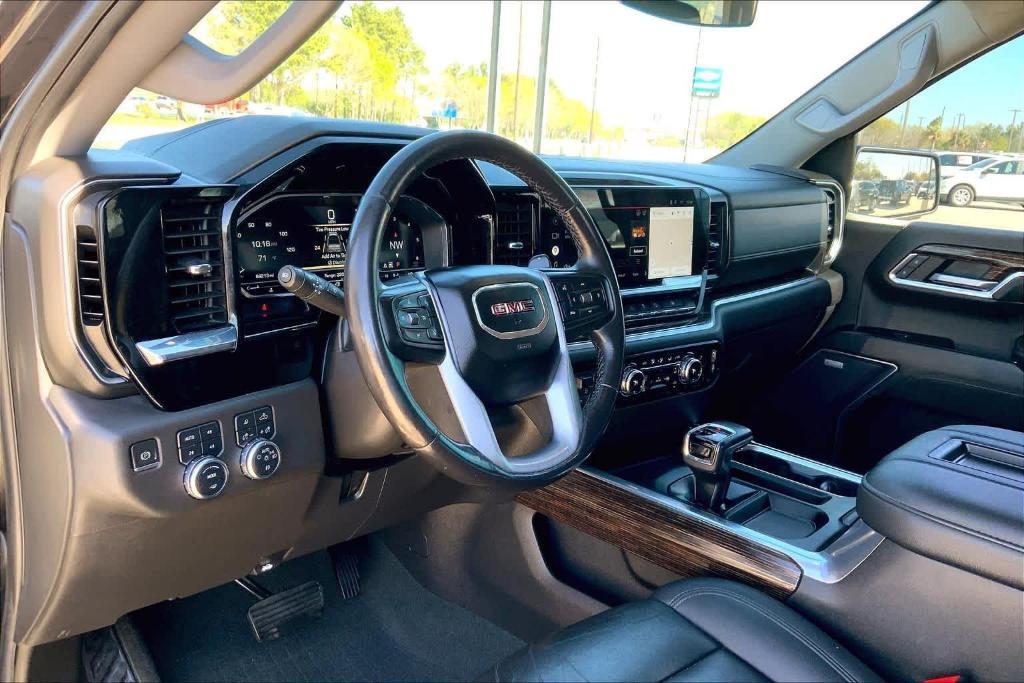 used 2022 GMC Sierra 1500 car, priced at $41,899