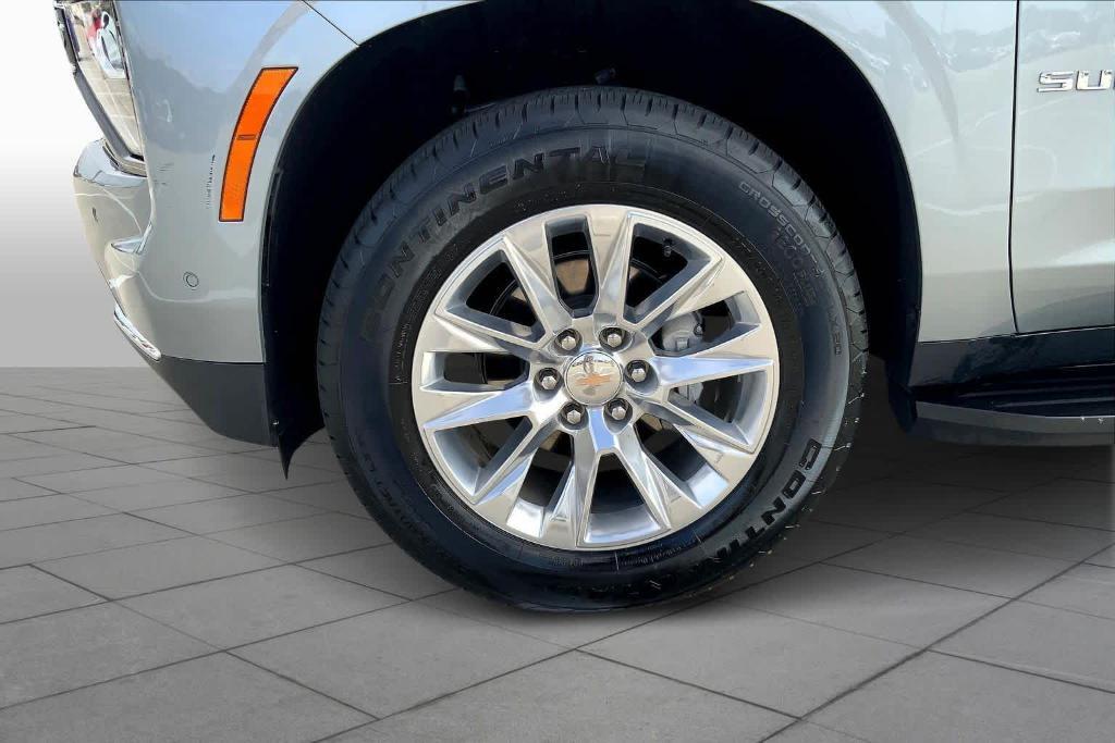 used 2025 Chevrolet Suburban car, priced at $69,444