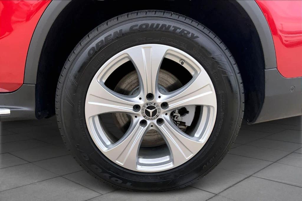 used 2017 Mercedes-Benz GLC 300 car, priced at $13,495