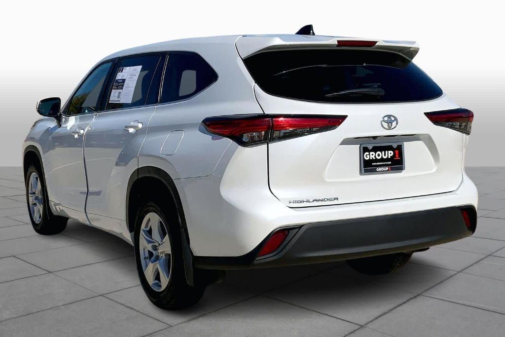 used 2023 Toyota Highlander car, priced at $27,795