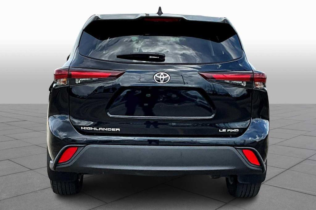 used 2024 Toyota Highlander car, priced at $32,333
